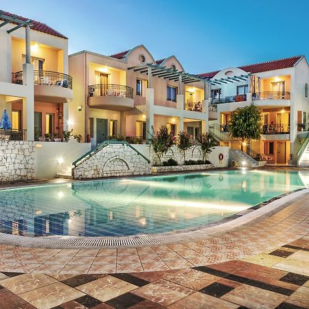 Lotus Hotel Apartments カト・ダラトソ エクステリア 写真