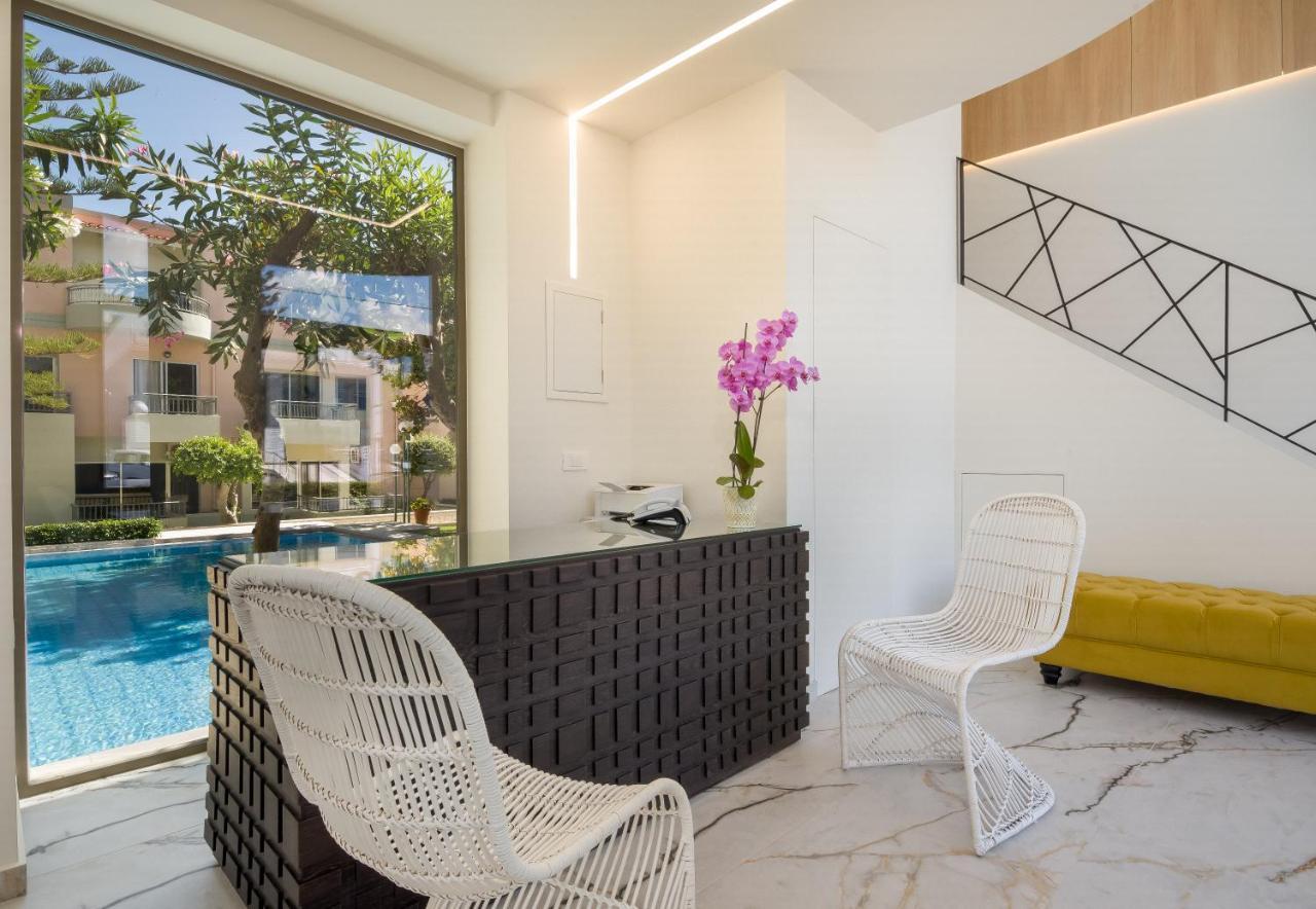 Lotus Hotel Apartments カト・ダラトソ エクステリア 写真