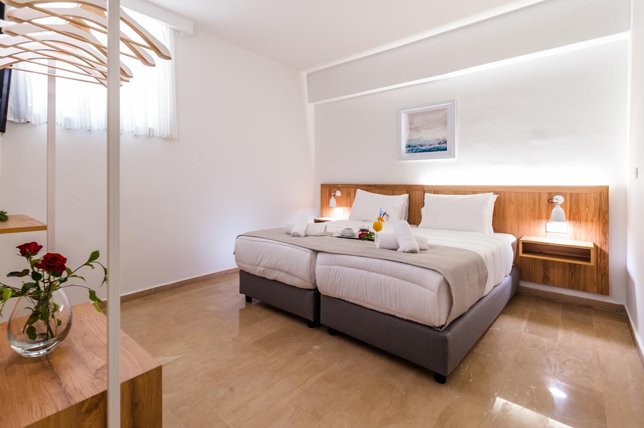 Lotus Hotel Apartments カト・ダラトソ エクステリア 写真