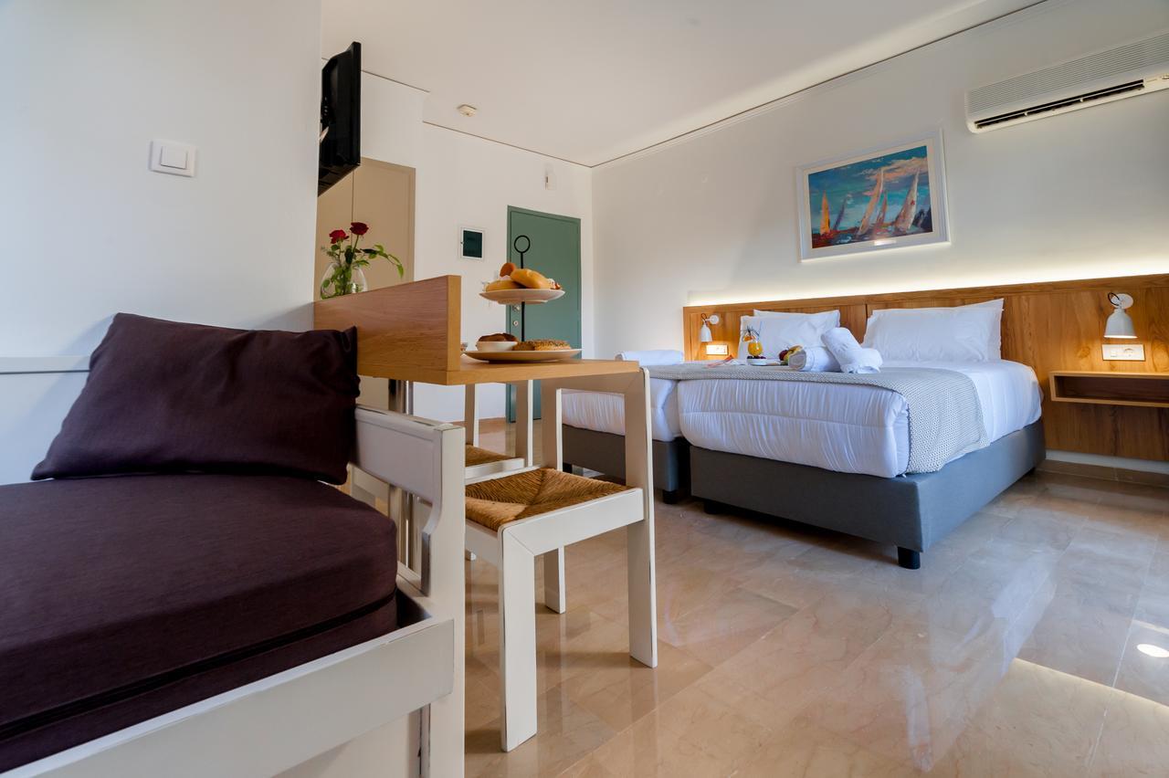 Lotus Hotel Apartments カト・ダラトソ エクステリア 写真